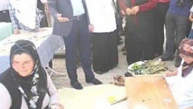  ÇOLAKBAYRAKDAR,&quotMARKA OLACAK DEĞERLERİMİZ VAR&quot