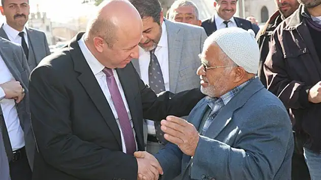 Çolakbayrakdar, &quotYemliha'da yol sorunu kalmayacak&quot