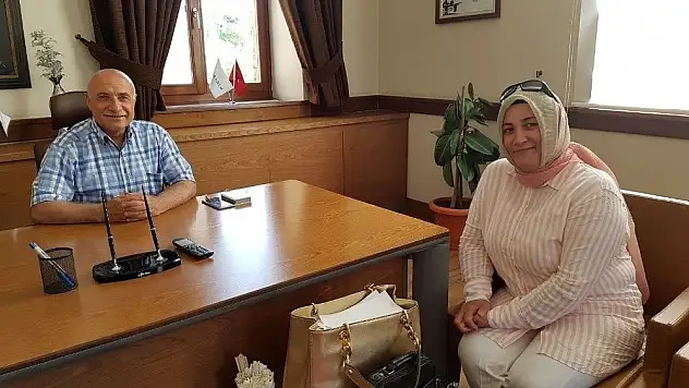 Çölyak İle Yaşam Derneği TBMM Çölyak Araştırma Komisyonu Başkanı İsmail Tamer'i Ziyaret Etti