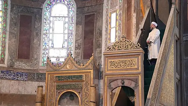 Cuma hutbesinin konusu belli oldu! 'Her Yaz Yeni Bir Heyecan: Cami, Çocuk ve Kur'an'