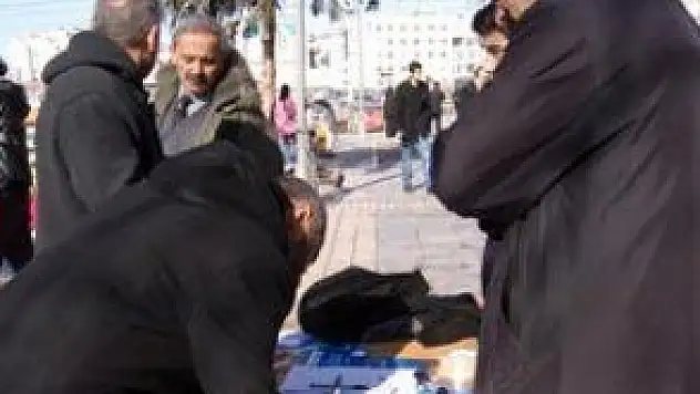 'CUMA NAMAZINA SAAT AYARI YAPILSIN' EYLEMİ