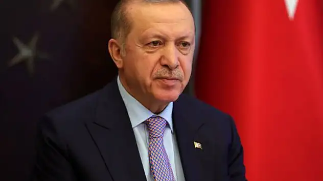 Cumhurbaşkanı açıkladı: Toplu yerlerde maske takmak artık zorunlu