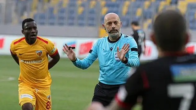 Cüneyt Çakır 3. kez Beşiktaş-Kayserispor maçı yönetecek