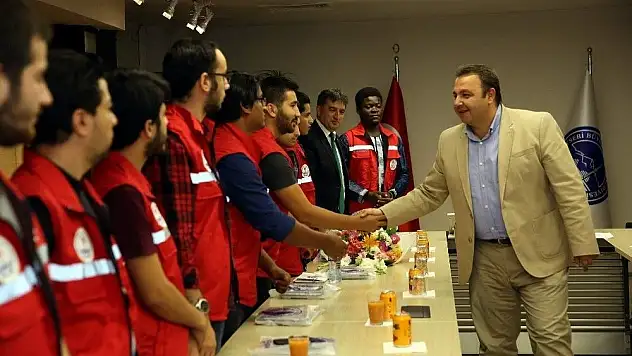 'Damla Projesi' gençleri Büyükşehir'de
