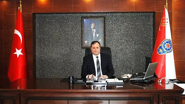 Darbeciler Emniyet müdürünü aramış