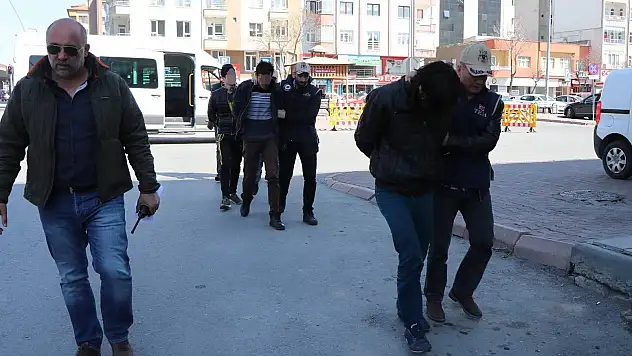 DEAŞ operasyonunda gözaltına alınan 4 şahıs hakim karşısında
