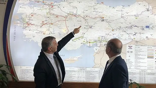 Demir yolu projeleri masaya yatırıldı
