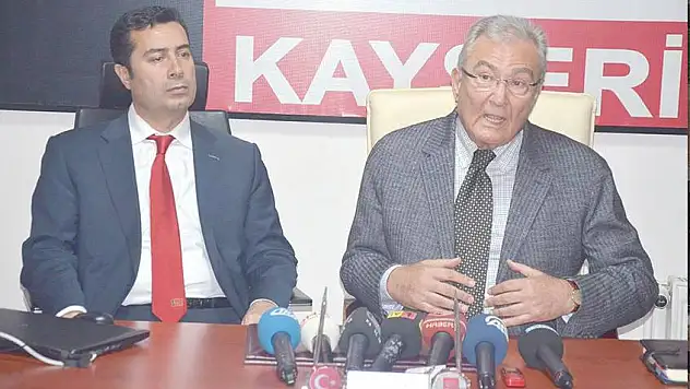 Deniz Baykal Kayseri'de