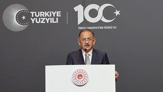 'Deprem turistleri hariç herkes ayaktaydı'