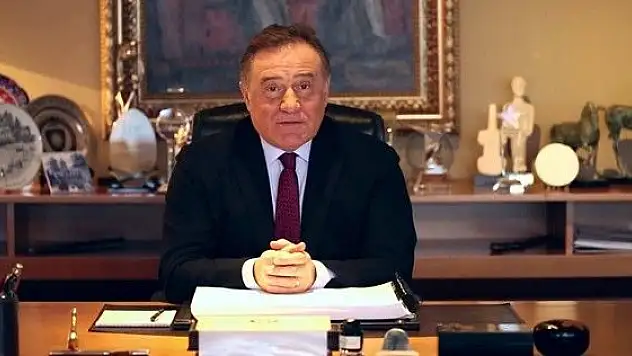 Dev eğitim kurumunu satın aldı