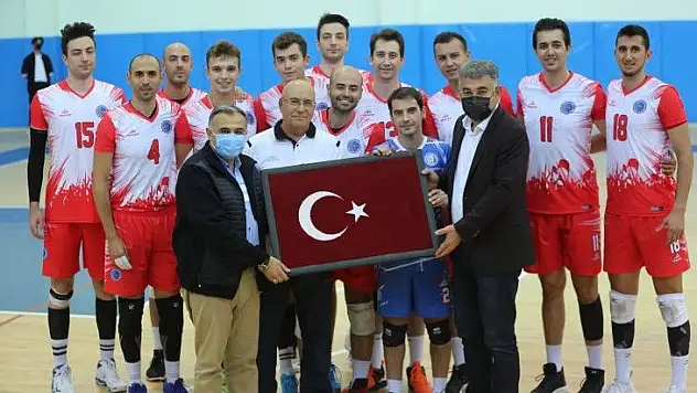 Karabörk de izledi