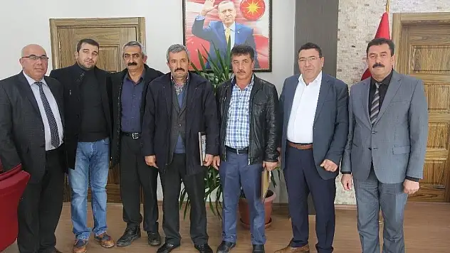 Develi Belediyesi'nde emekli olan işçilere plaket verildi