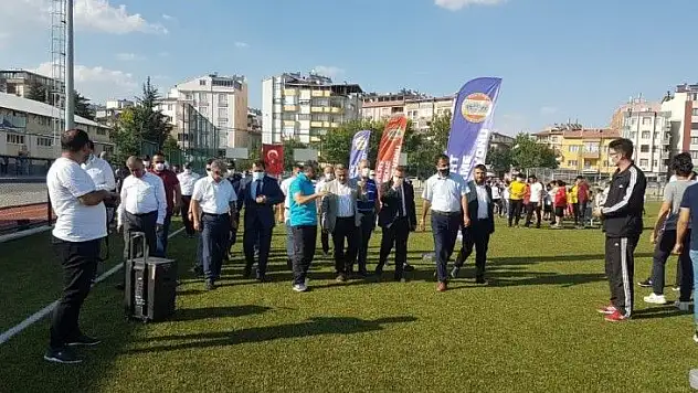 Develi'de 15 Temmuz Halat Çekme Şampiyonası düzenlendi