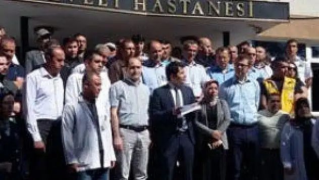 DEVELİ'DE DE SAĞLIK ÇALIŞANLARINA ŞİDDETE KARŞI İŞ BIRAKILDI