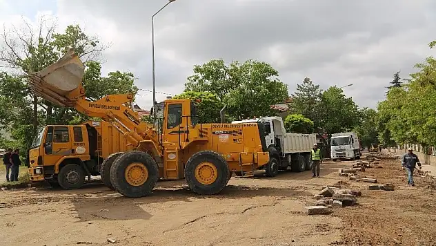 Develi'de desenli parke çalışmaları için hazırlıklar devam ediyor
