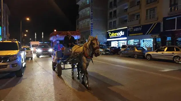 Fayton turları yeniden başladı