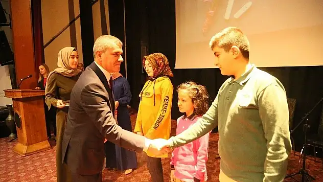 Develi'de 24 Kasım Öğretmenler Günü Etkinliği
