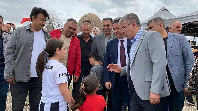 Develi'deki hıdırellez coşkusuna Çopuroğlu da ortak oldu