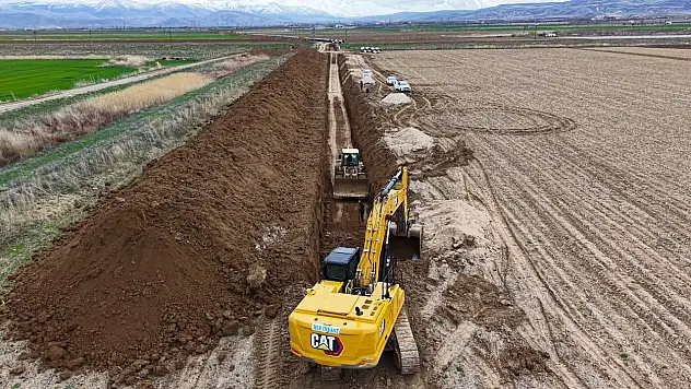 Develi Ovası sulama çalışmaları devam ediyor