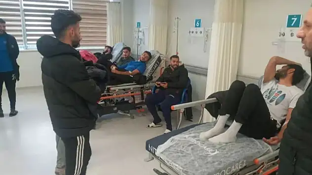 17 kişi zehirlendi