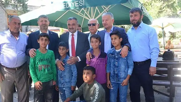 Develiler bayramlaştı
