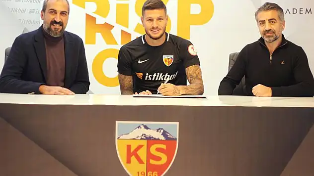 Diego Angelo de Oliveira imzayı attı