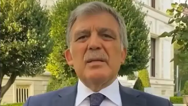 Dikkat! Bu kez 11. Cumhurbaşkanı Gül'ü sahte videosunu kullanıyorlar
