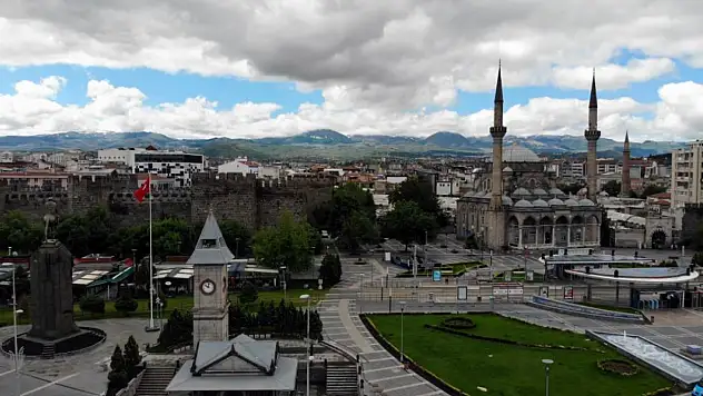 Dikkat! O caddeler trafiğe kapatılıyor