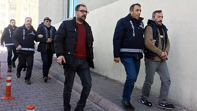 FETÖ Dolandırıcıları yakalandı
