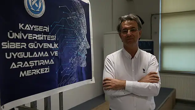 Dolandırıcılıkta yeni yöntem: Sesinizi klonluyorlar