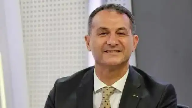Dövizdeki dalgalanma fırsatçılığa mı dönüşüyor?