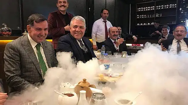 Dumanaltında yemek tartışması!