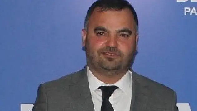 Dün istifa etmişti bakın bugün hangi partiye geçti?