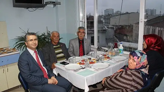 Eczacılar, Gaziler ve Gazi Yakınları İle İftar Yaptı