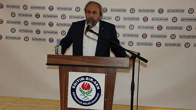 Eğitim Bir Sen'de Başkan Kalkan güven tazeledi