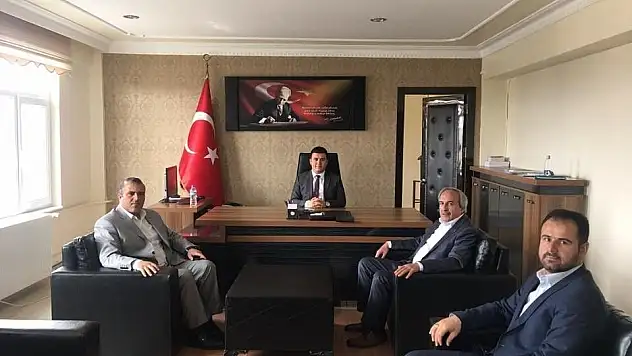 Eğitim Bir Sen 1 no'lu Şube'den Tomarza ziyareti