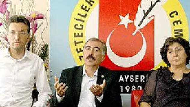'EĞİTİM BİR-SEN SENDİKA OLMAKTAN ÇIKMIŞ'