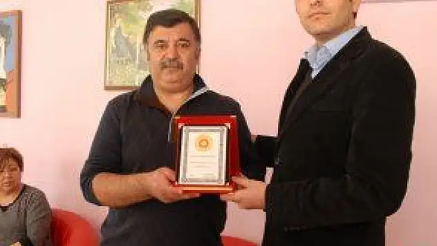 EĞİTİM-SEN'DE GÖREV DEĞİŞİMİ 