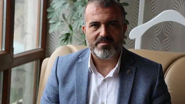 Eğitimci-Yazar Hacı Sarı:
