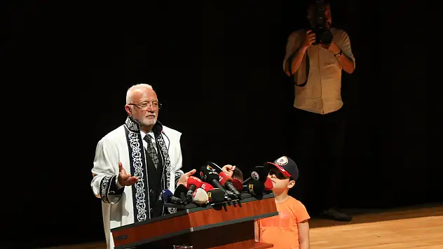 Elitaş: En büyük amacımız örümcek kafalılarla mücadele etmek