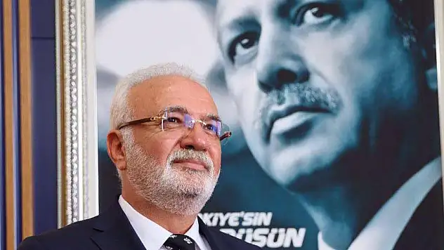 Elitaş: Salgın döneminde Türkiye örneği görülmemiş bir sınav verdi