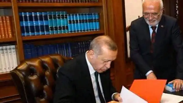 ELİTAŞ`TAN MESAFE UYARILI KUTLAMA! 