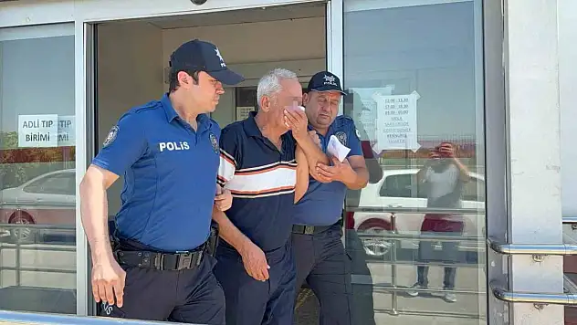 Emekli hakime otobüste gözaltı