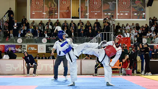 Emniyet Erva'dan muhteşem performans!