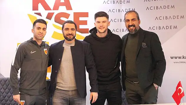 Emre ve Sapunaru için tören düzenlendi
