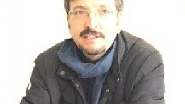  EN KIDEMLİ İMZA!
