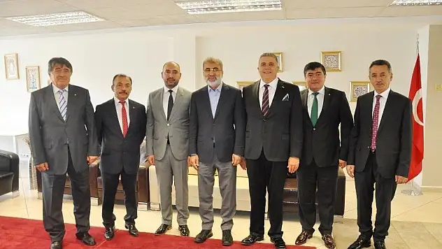 Enerji ve Tabii Kaynaklar eski Bakanı Taner Yıldız Kayseri Ticaret Borsası'nda
