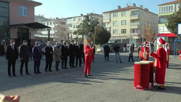 Engelli öğrenciler hünerlerini sergiledi