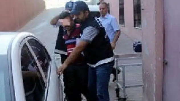 ENGELLİNİN 400 TL'SİNİ ALAN ZANLI YAKALANDI