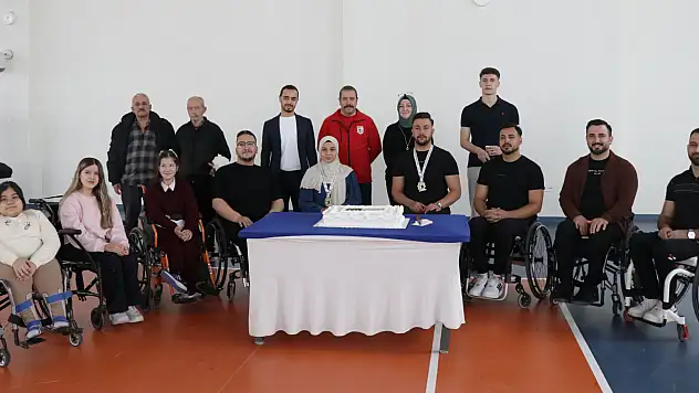 Engelsiz yaşamlardan gururlandıran başarı